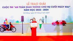 Cô giáo Phạm Thị Bích Thủy - Giáo viên trường THCS Phú Cường xuất sắc đạt giải Nhất cuộc thi "An toàn giao thông cho nụ cười ngày mai"